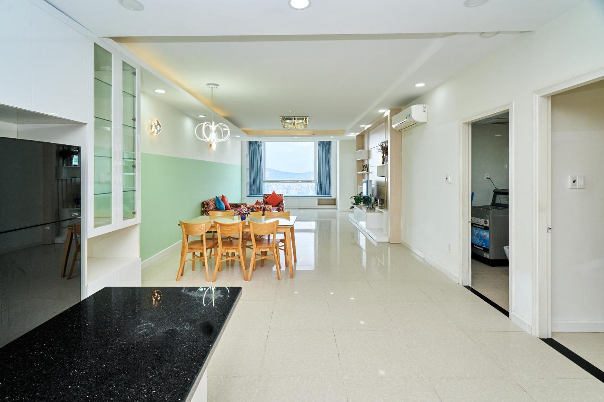 Pooh House 2 - Oasky 3 Bedrooms Apartment 붕타우 객실 사진